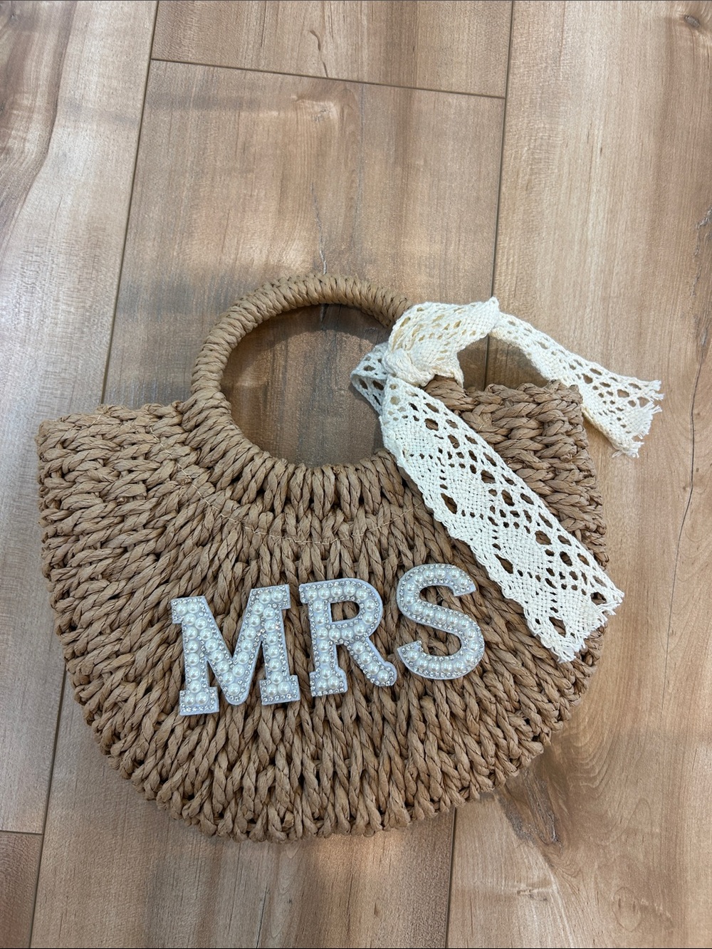 Natural Straw Tote Bag with Lace Bow and 'MRS' Accent - Natural